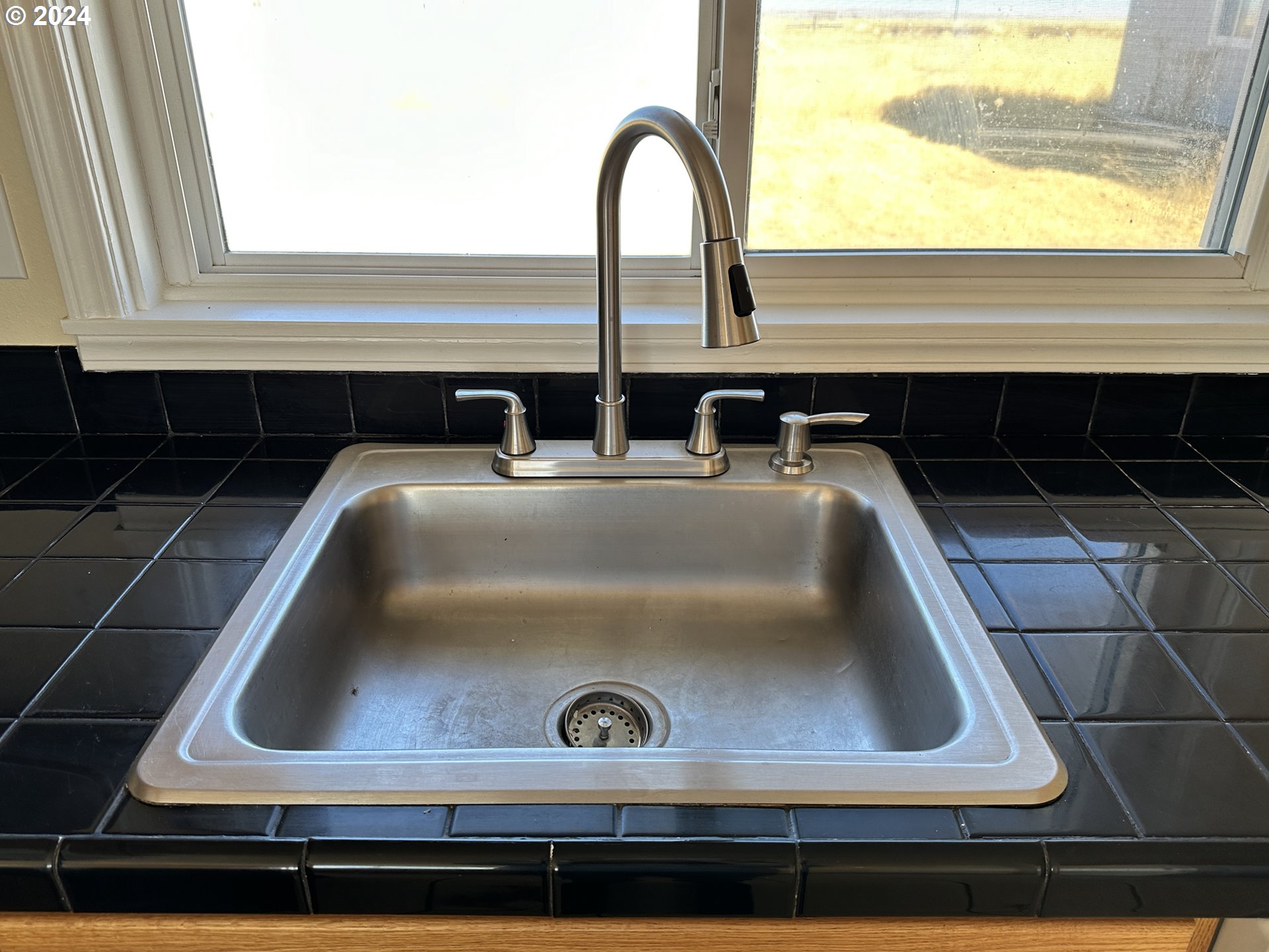 14865 Mount View Drive Condon, OR 97823 - Photo 22 of 23 a close view of sink