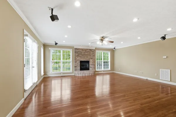 $389,900 | 7309 Clearview Drive, Fairview, TN 37062