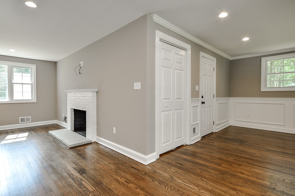 39 Lyman Road Framingham, MA 01701 - Photo 13 of 30 Gallery Image 13