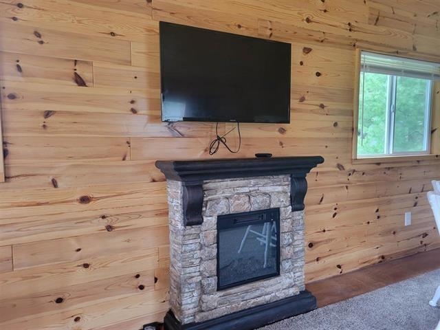 470 White Road Gladwin, MI 48624 - Photo 9 of 24