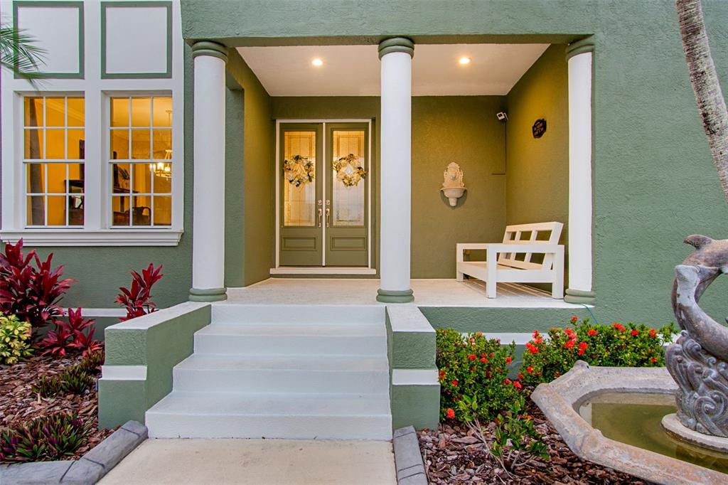 703 Bunker View Drive Apollo Beach, FL 33572 - Photo 5 of 49 a house view with a seating space