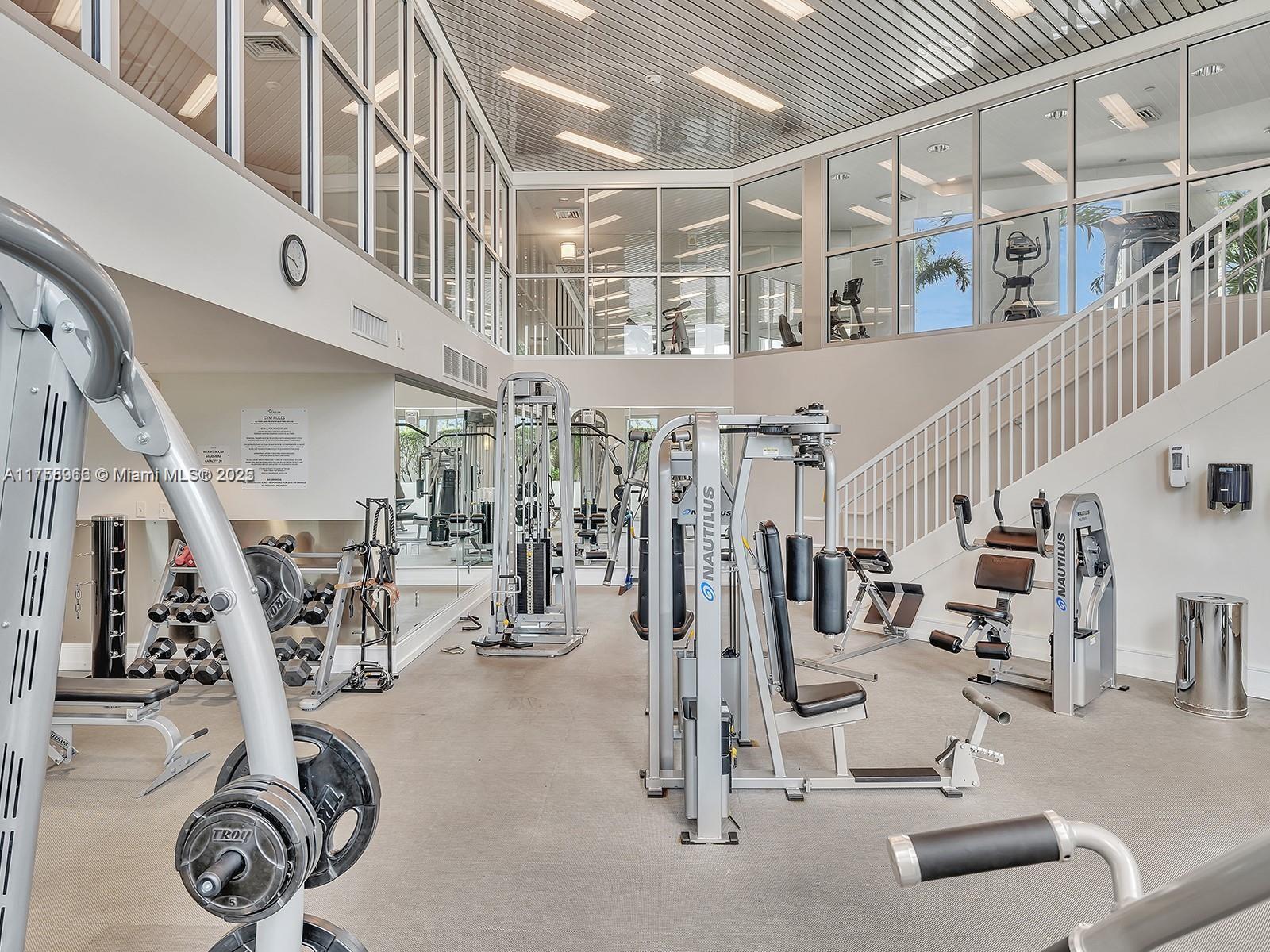 3131 Northeast 188th Street, Unit 1508 Aventura, FL 33180 - Photo 29 of 42