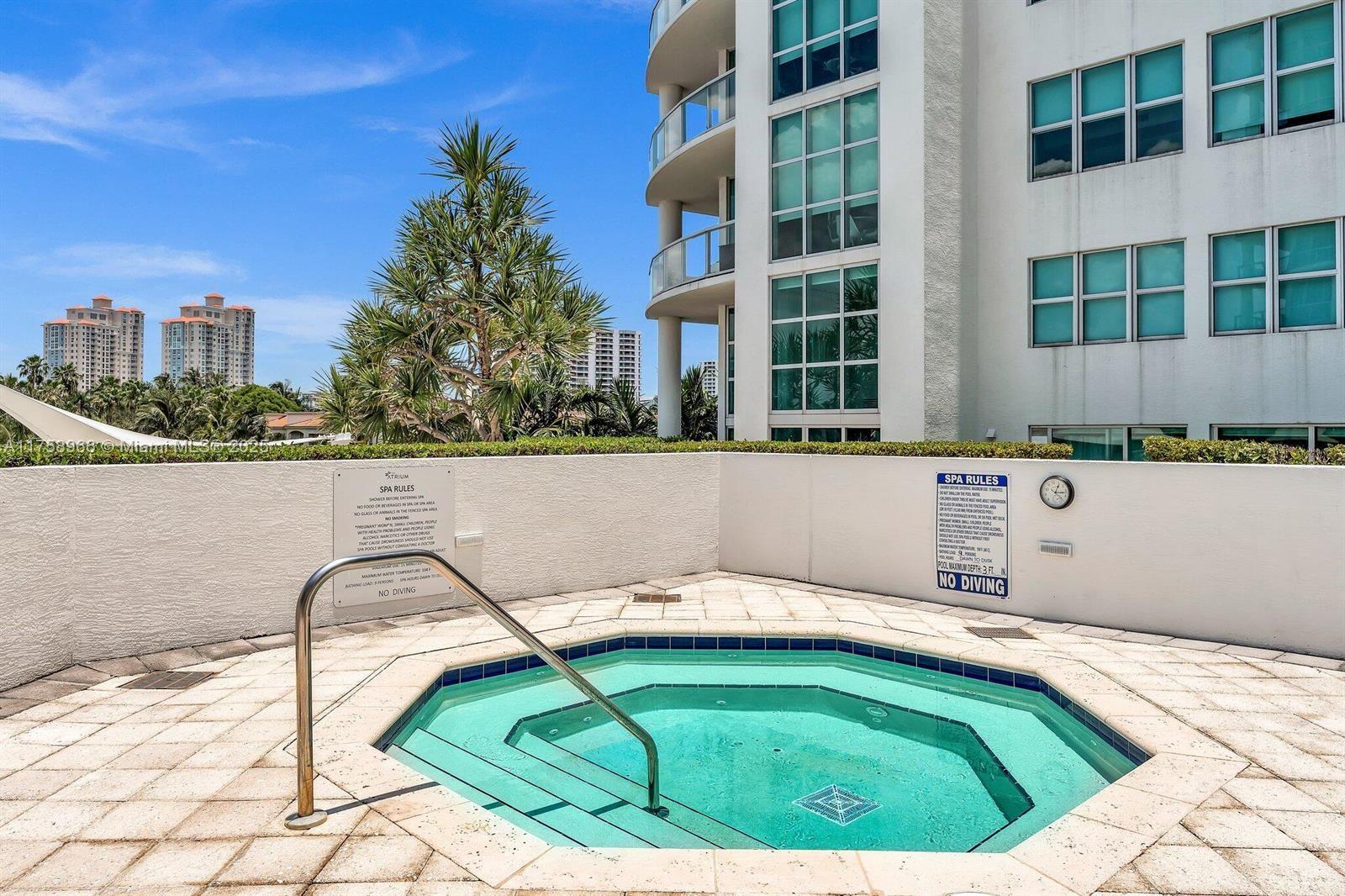 3131 Northeast 188th Street, Unit 1508 Aventura, FL 33180 - Photo 36 of 42 jacuzzi
