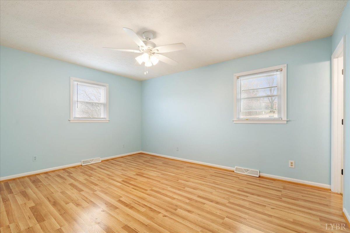 122 Pearson Drive Rustburg, VA 24588 - Photo 12 of 45