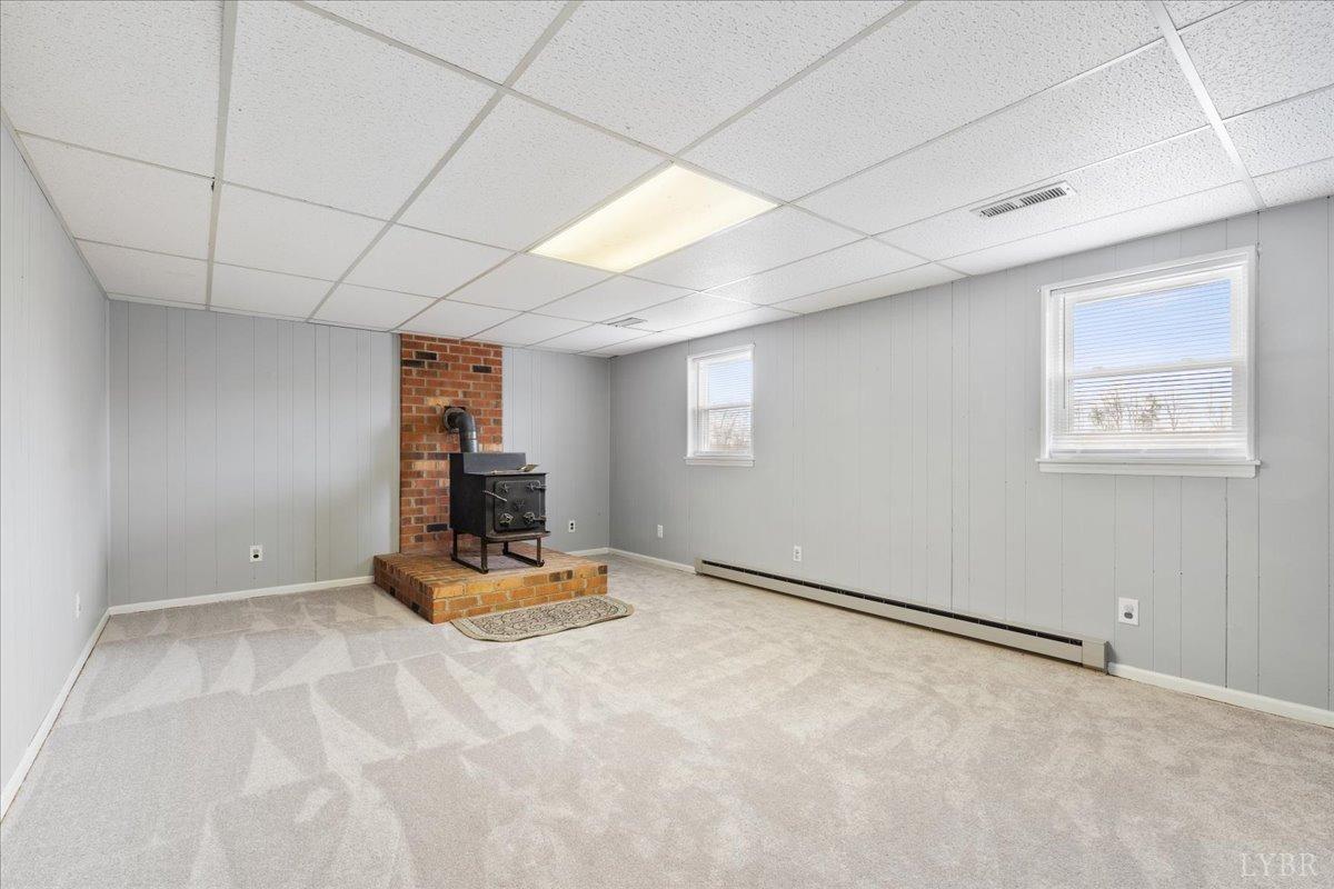 122 Pearson Drive Rustburg, VA 24588 - Photo 18 of 45