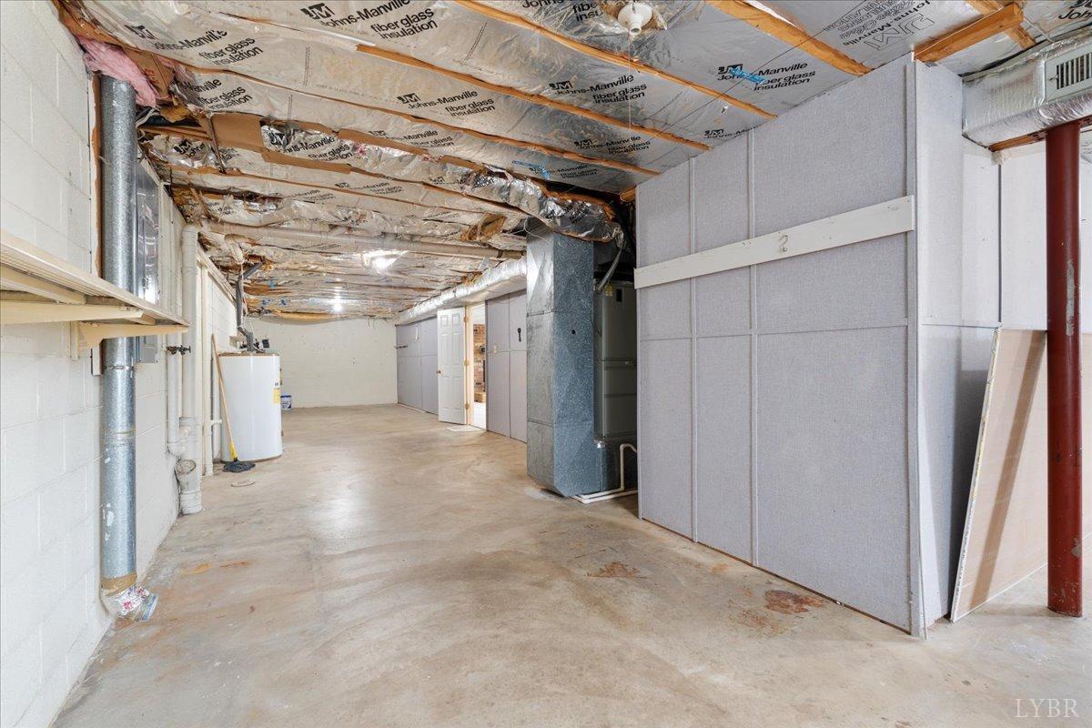 122 Pearson Drive Rustburg, VA 24588 - Photo 22 of 45