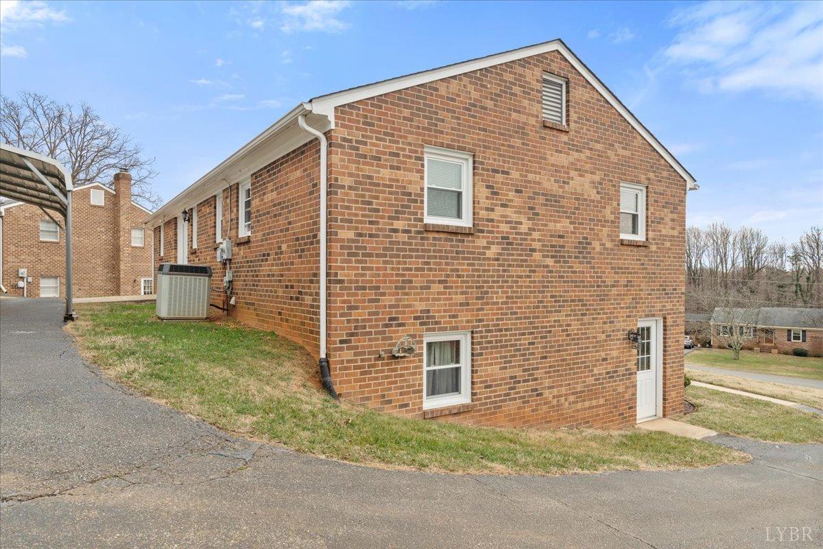 122 Pearson Drive Rustburg, VA 24588 - Photo 35 of 45