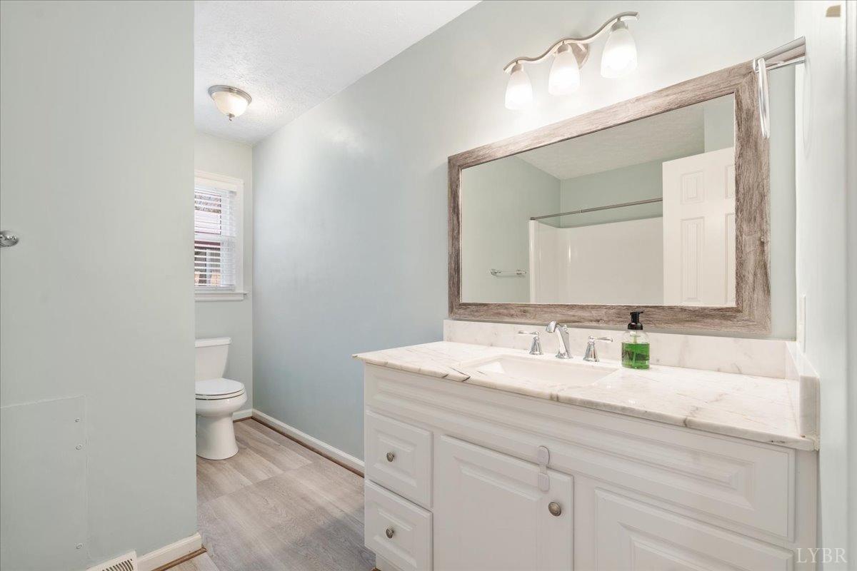 122 Pearson Drive Rustburg, VA 24588 - Photo 6 of 45