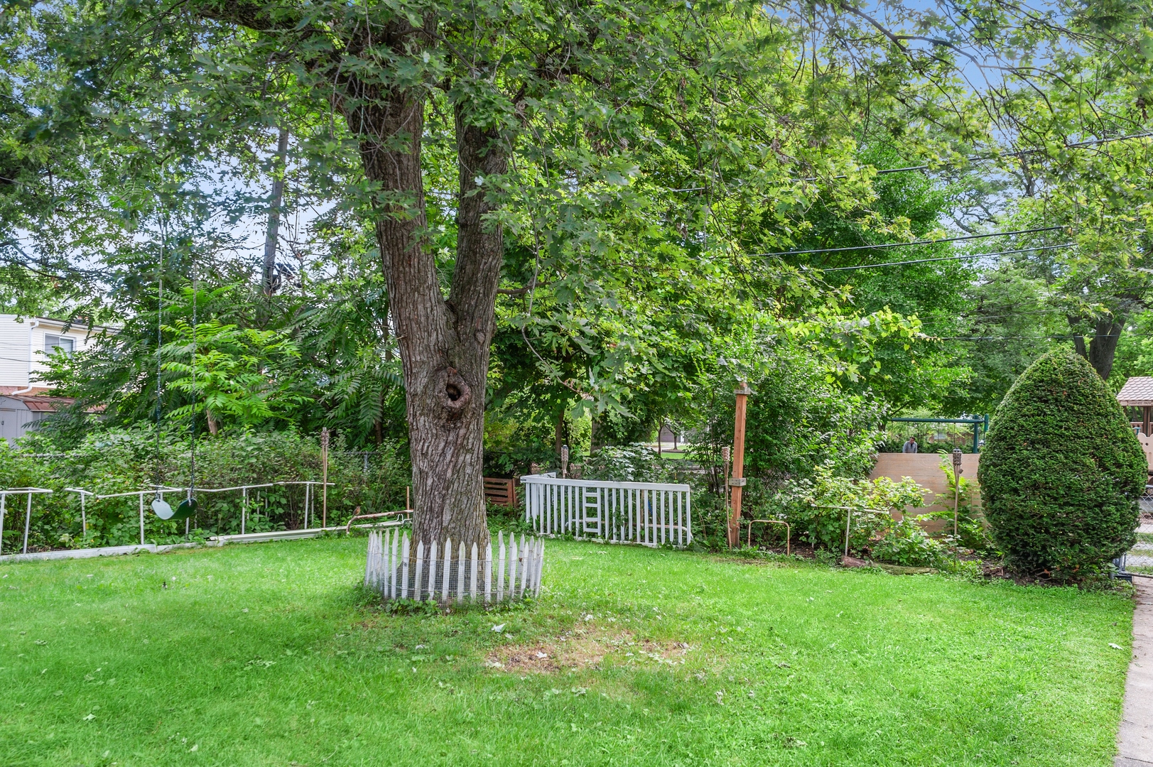 8515 East Prairie Road Skokie, IL 60076 - Photo 19 of 19