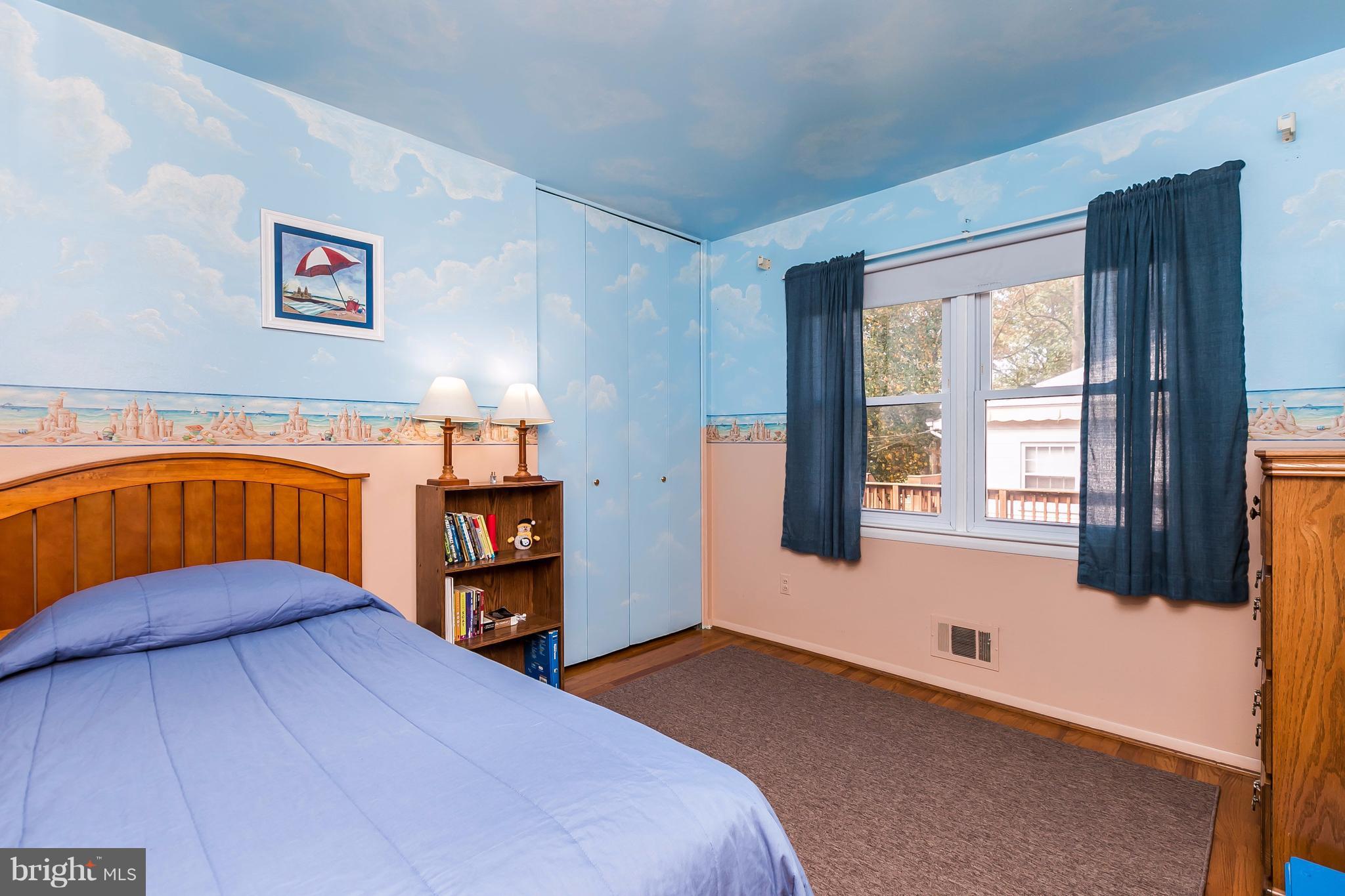117 Northway Road Reisterstown, MD 21136 - Photo 14 of 25 SPACIOUS BEDROOM W/HARDWOODS