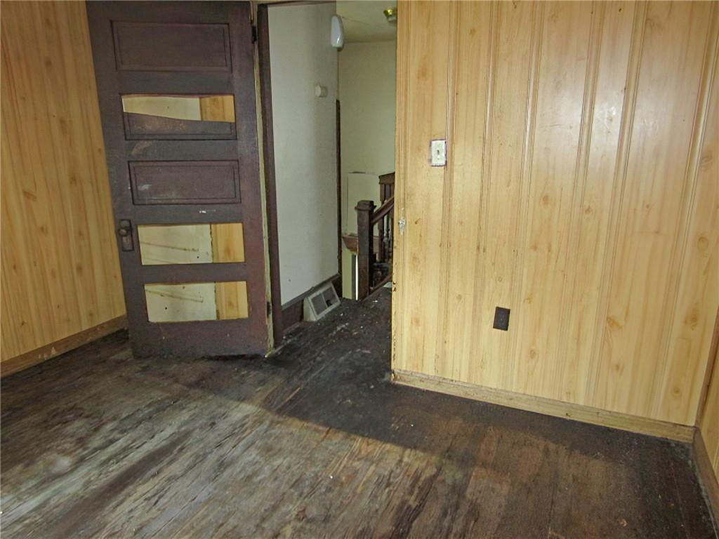 12 Collins Avenue Uniontown, PA 15401 - Photo 19 of 26