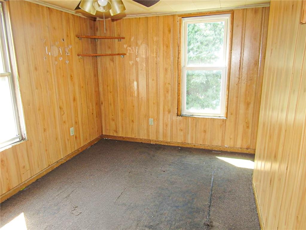 12 Collins Avenue Uniontown, PA 15401 - Photo 24 of 26