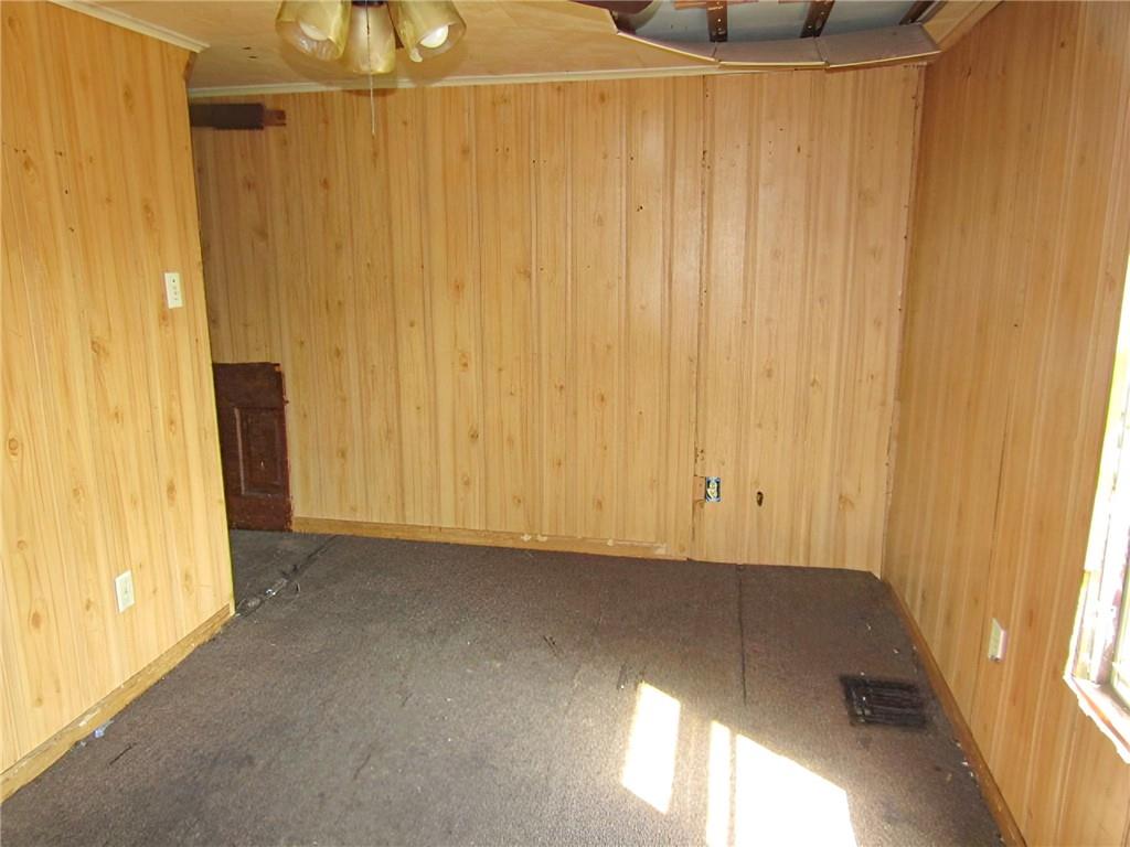 12 Collins Avenue Uniontown, PA 15401 - Photo 25 of 26