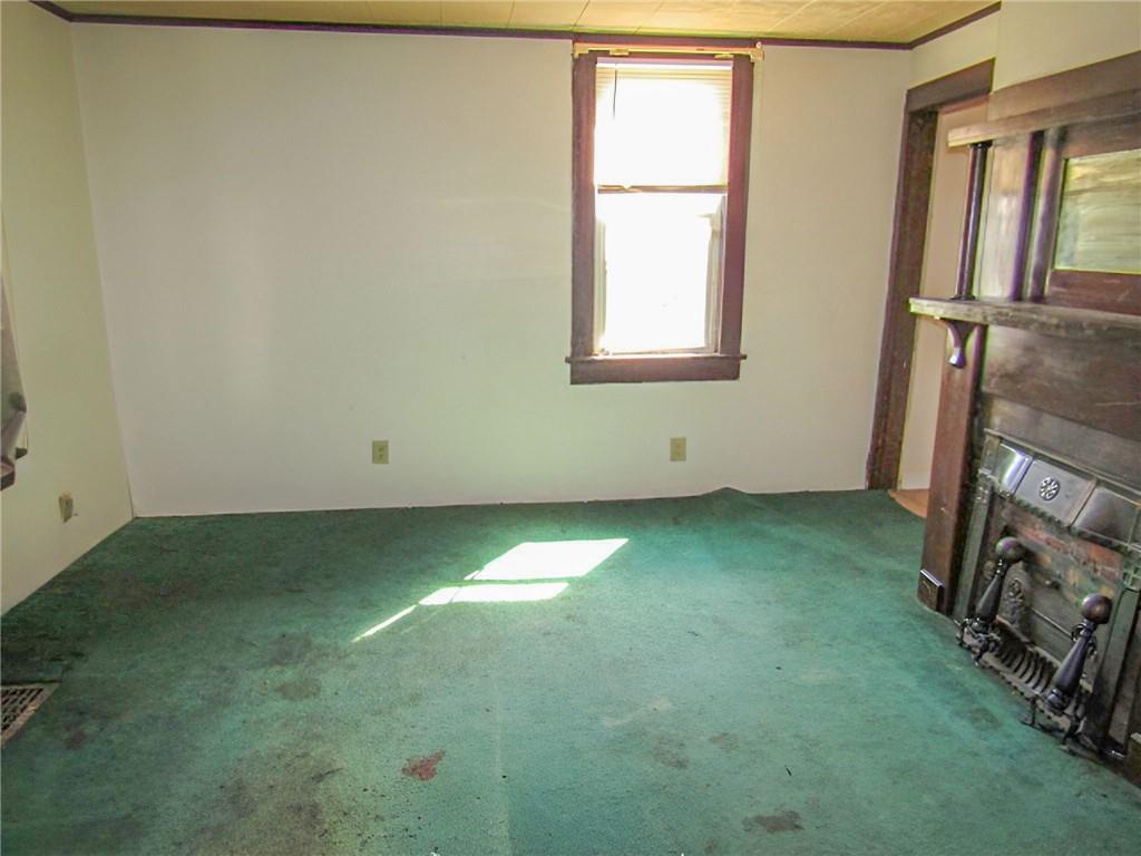 12 Collins Avenue Uniontown, PA 15401 - Photo 8 of 26