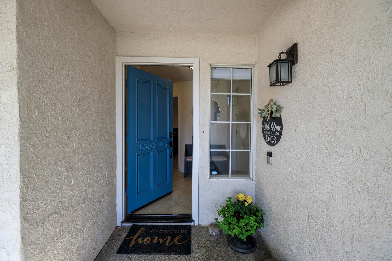 230 Meyenberg Avenue Ripon, CA 95366 - Photo 6 of 52 a view of a entryway with wooden floor