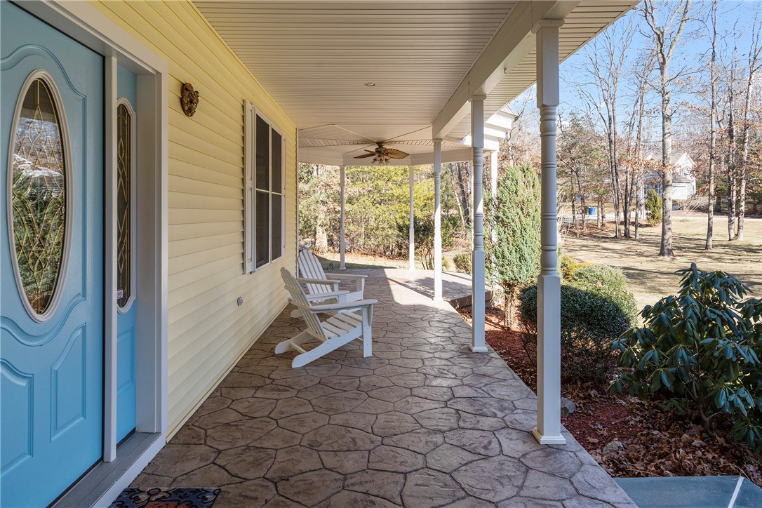 10 Shady Grove Road Hopkinton, RI 02832 - Photo 6 of 50 Gallery Image 6