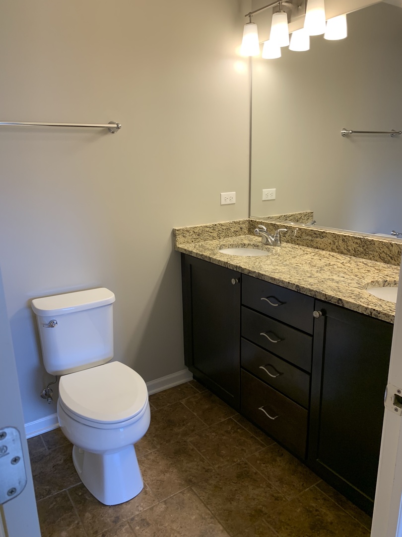 2014 Dauntless Drive Glenview, IL 60026 - Photo 19 of 25