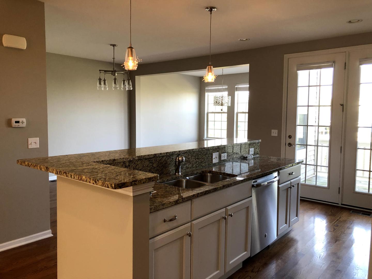 2014 Dauntless Drive Glenview, IL 60026 - Photo 4 of 25