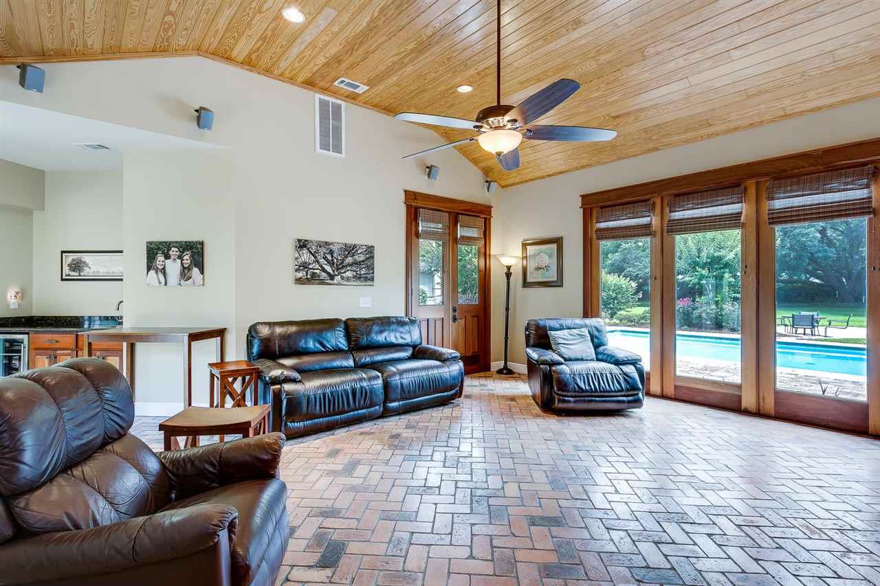 2850 Stefani Road Cantonment, FL 32533 - Photo 15 of 49 Gallery Image 15