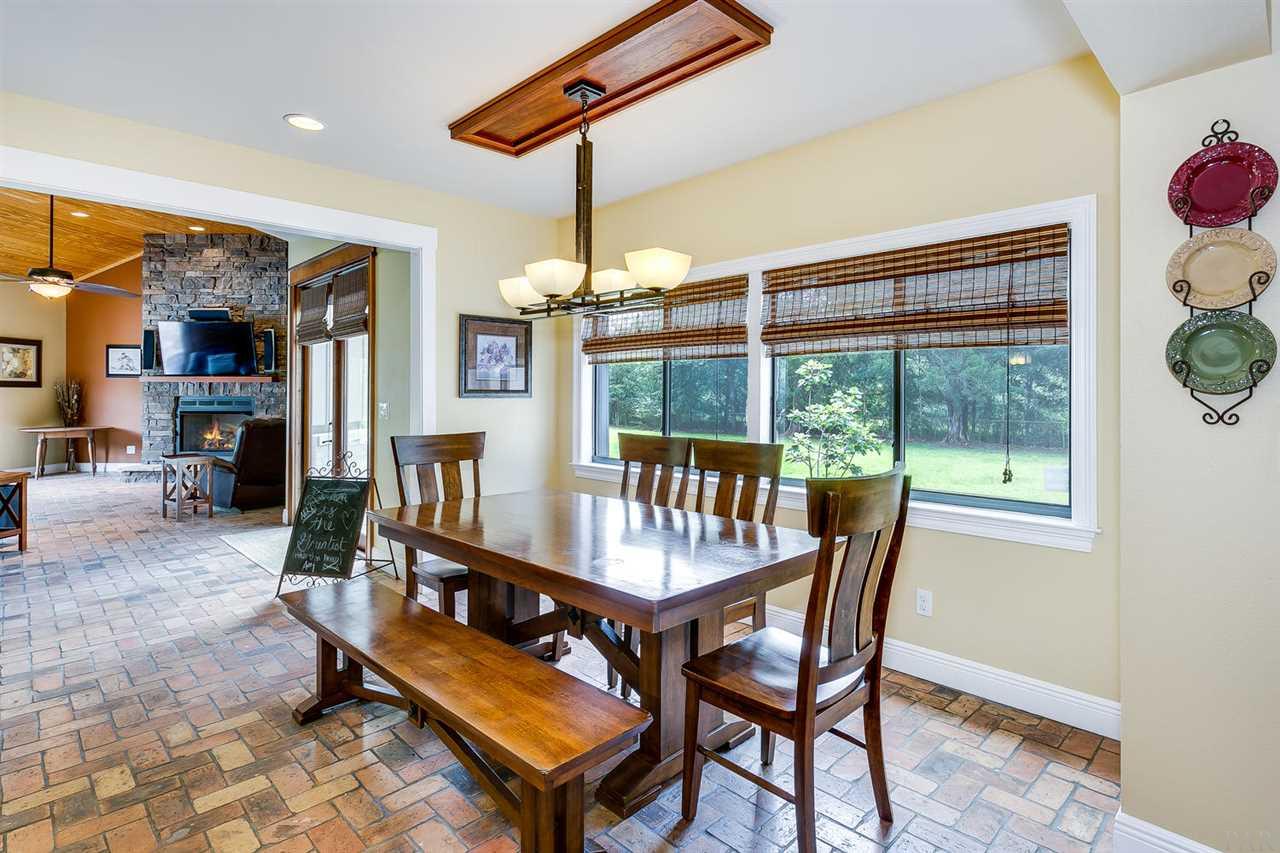 2850 Stefani Road Cantonment, FL 32533 - Photo 8 of 49 Gallery Image 8