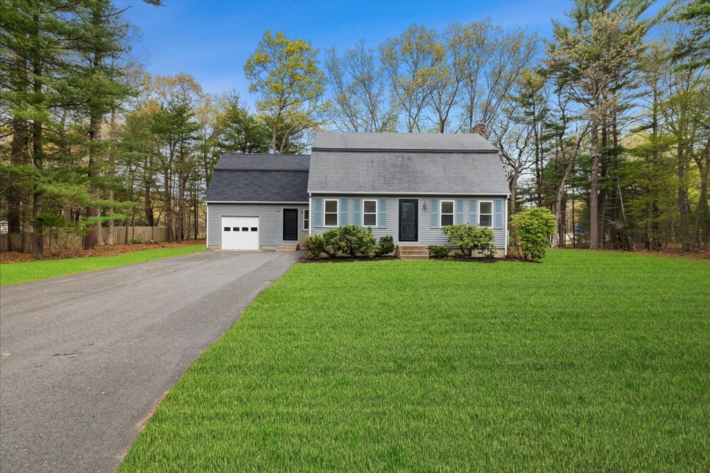 76 Woodridge Road Duxbury, MA 02332 - Photo 1 of 42