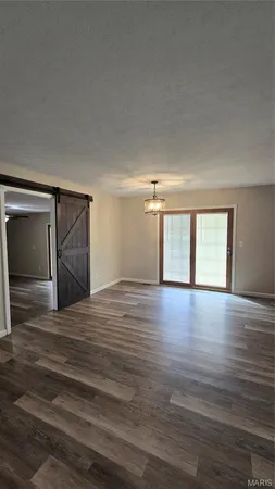 $237,900 | 13789 Valley Dale Drive, Plato, MO 65552
