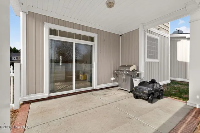 $299,900 | 4307 Maple Leaf Lane Southwest, Wilson, NC 27893