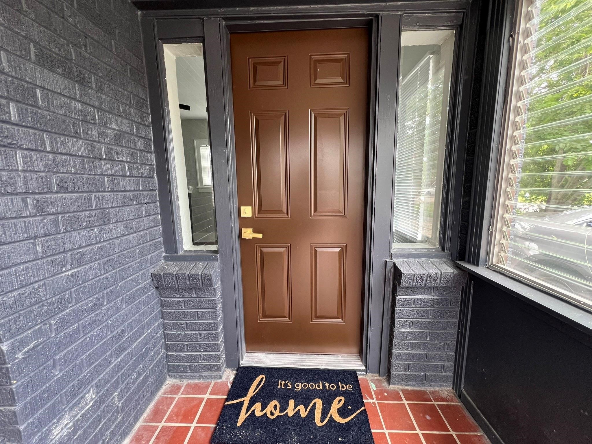 2531 Stevens Street Houston, TX 77026 - Photo 5 of 39 a view of front door of house