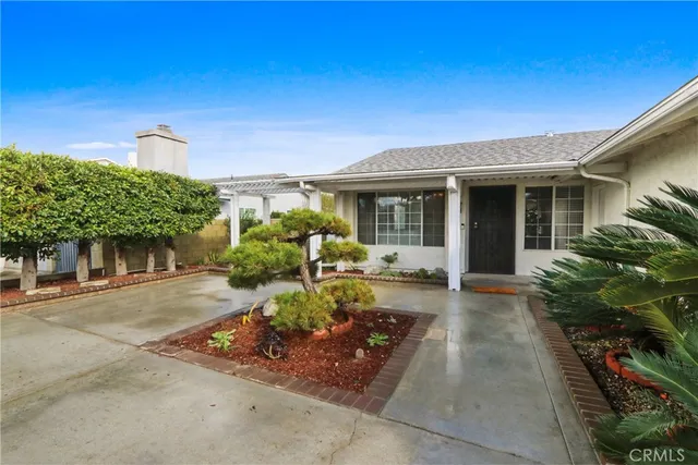 $899,000 | 1375 Oakhorne Drive, Harbor City, CA 90710