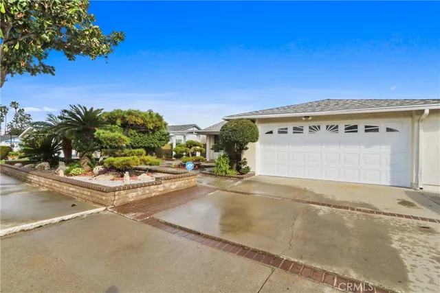 $899,000 | 1375 Oakhorne Drive, Harbor City, CA 90710