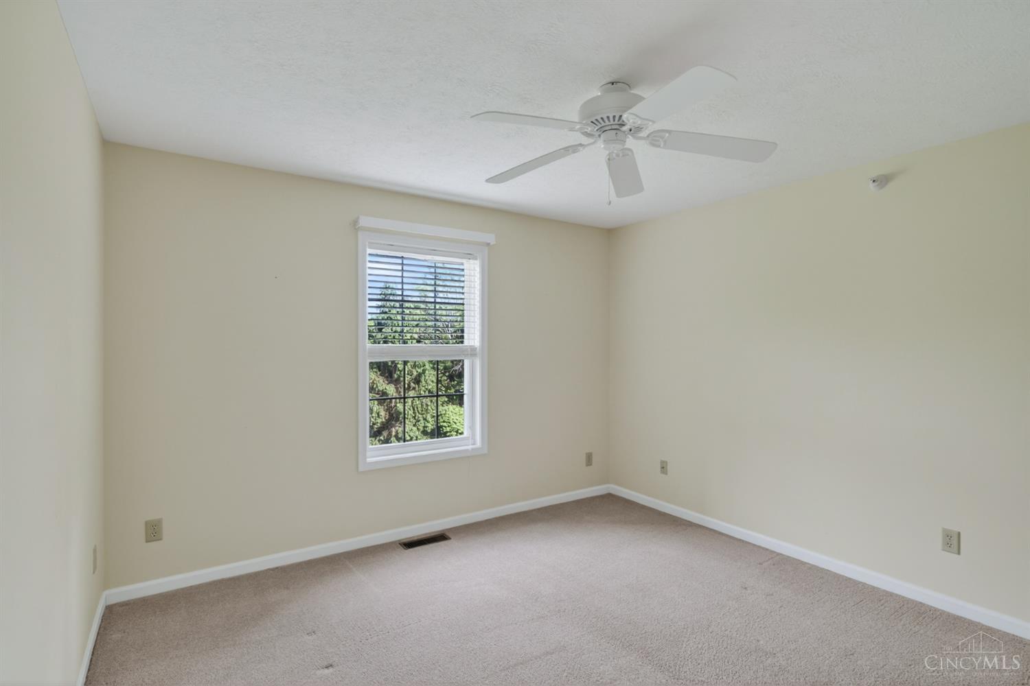 5694 Bridgetown Road, Unit 15 Cincinnati, OH 45248 - Photo 30 of 66 Gallery Image 30