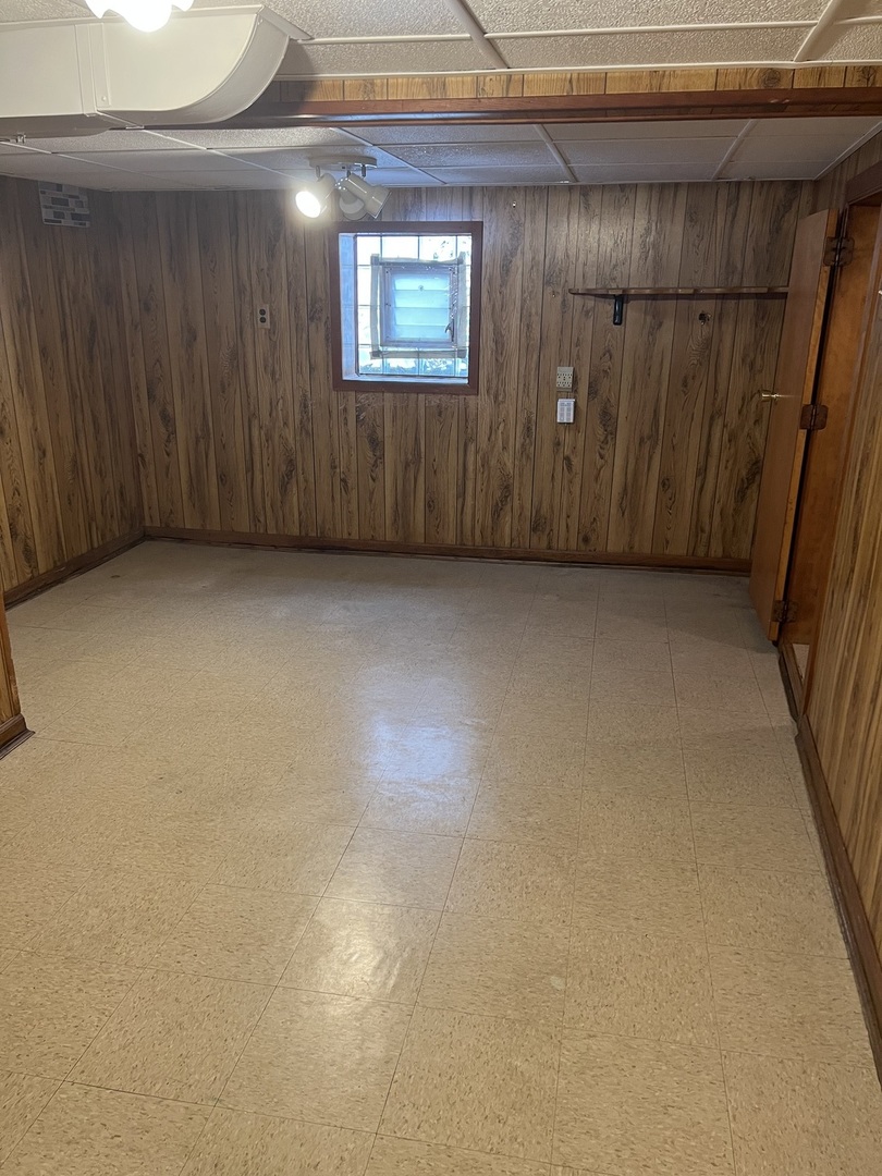 7416 West Addison Street Chicago, IL 60634 - Photo 13 of 19 a view of an empty room