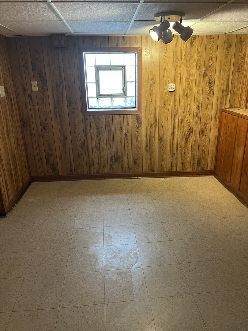 7416 West Addison Street Chicago, IL 60634 - Photo 16 of 19 a view of an empty room with a window