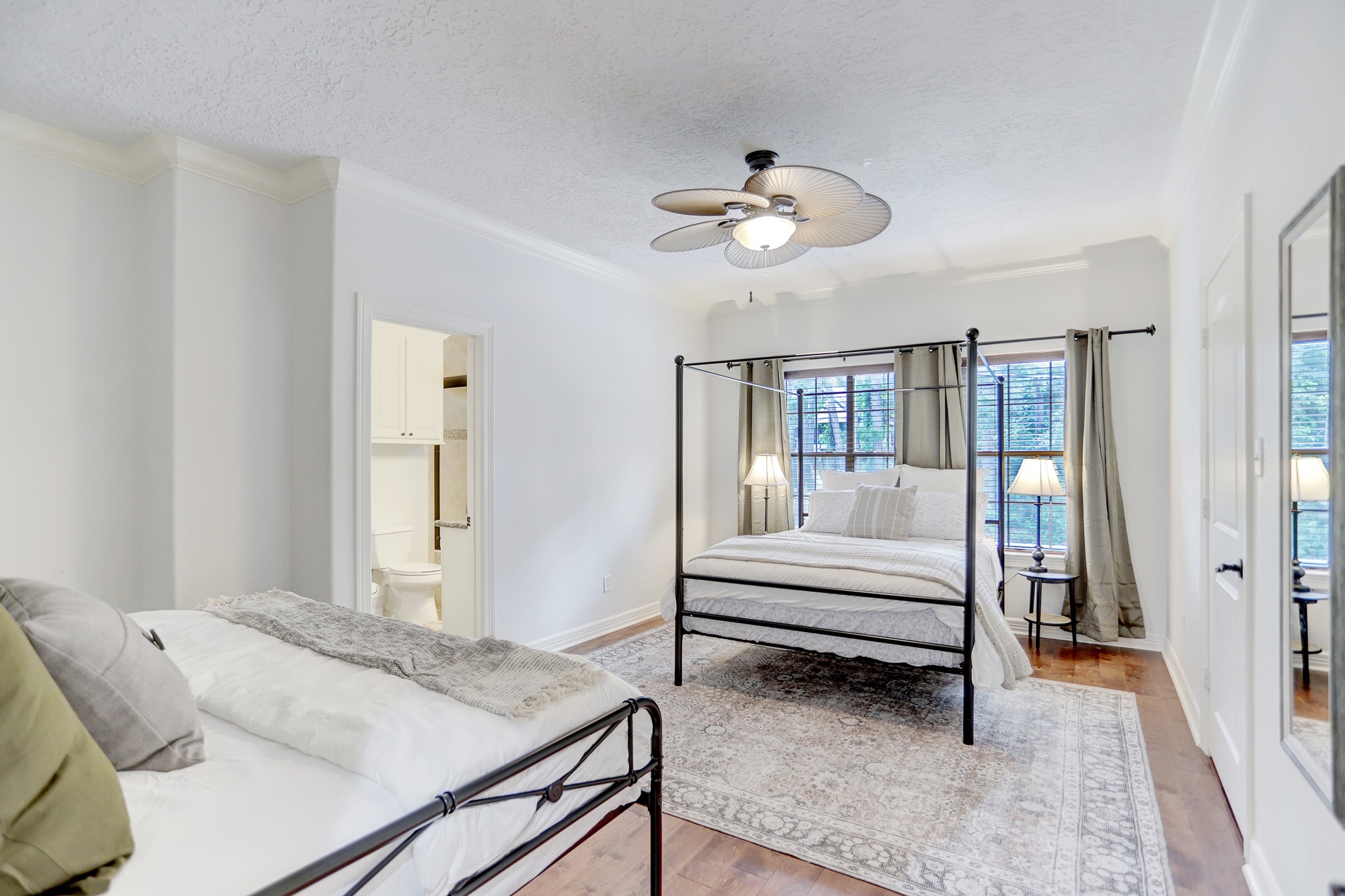 14362 Calvary Road Willis, TX 77318 - Photo 14 of 44 a view of livingroom with furniture