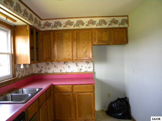 12397 Cook Road Gaines, MI 48436 - Photo 3 of 9 42195-2.JPG