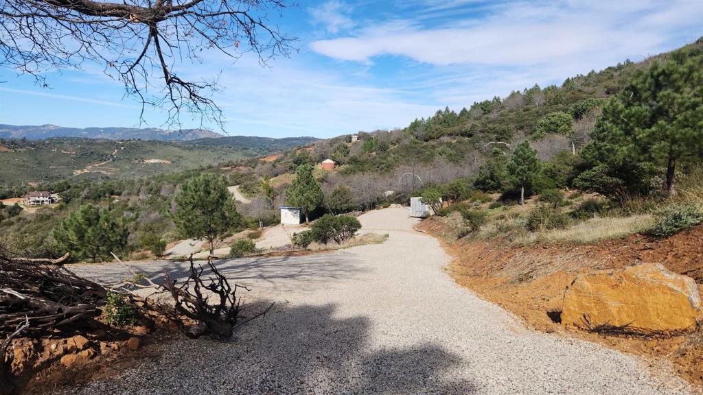 5566 Acorn Patch Road Julian, CA 92036 - Photo 3 of 13