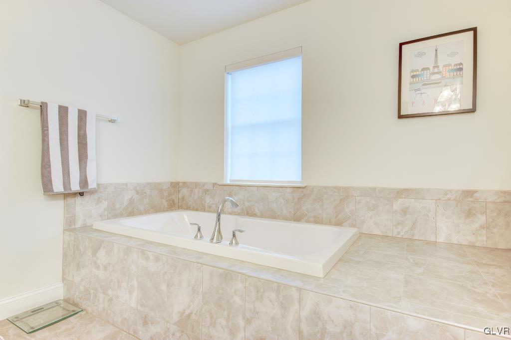1626 Ressler Drive Orefield, PA 18069 - Photo 15 of 27 Gallery Image 15