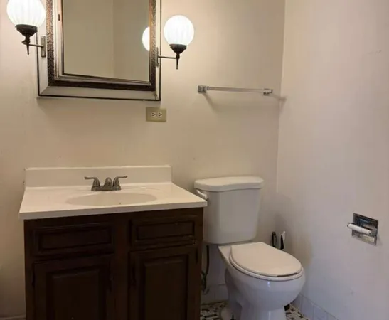 $1,350 | 363 East Rimini Court, Unit 3A, Palatine, IL 60067