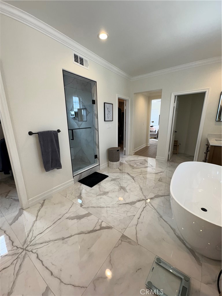 72 Downing Street Ladera Ranch, CA 92694 - Photo 12 of 24 a bathroom with a sink and mirror