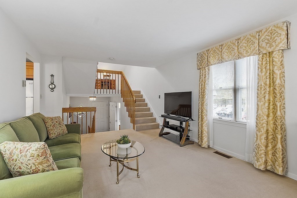 54 Boston Road, Unit 7 Chelmsford, MA 01824 - Photo 10 of 36 Gallery Image 10