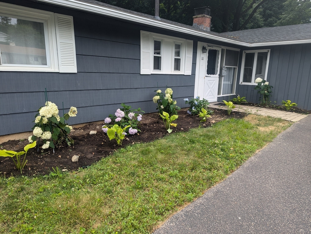 10 Ballydrain Road Framingham, MA 01701 - Photo 41 of 42