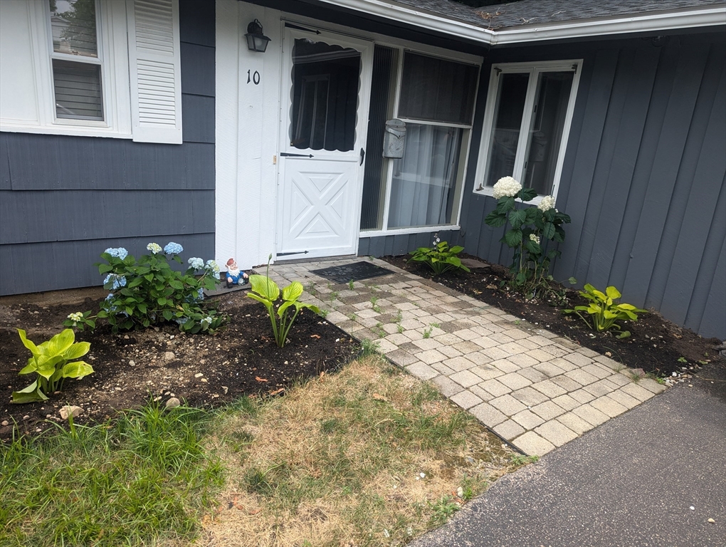 10 Ballydrain Road Framingham, MA 01701 - Photo 42 of 42