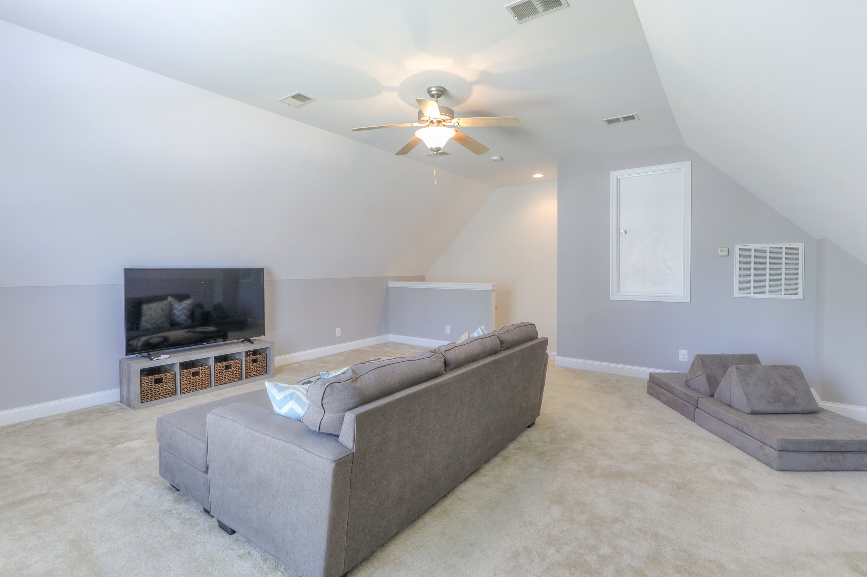 711 Heritage Road Lebanon, TN 37087 - Photo 30 of 49 a living room with furniture and a flat screen tv