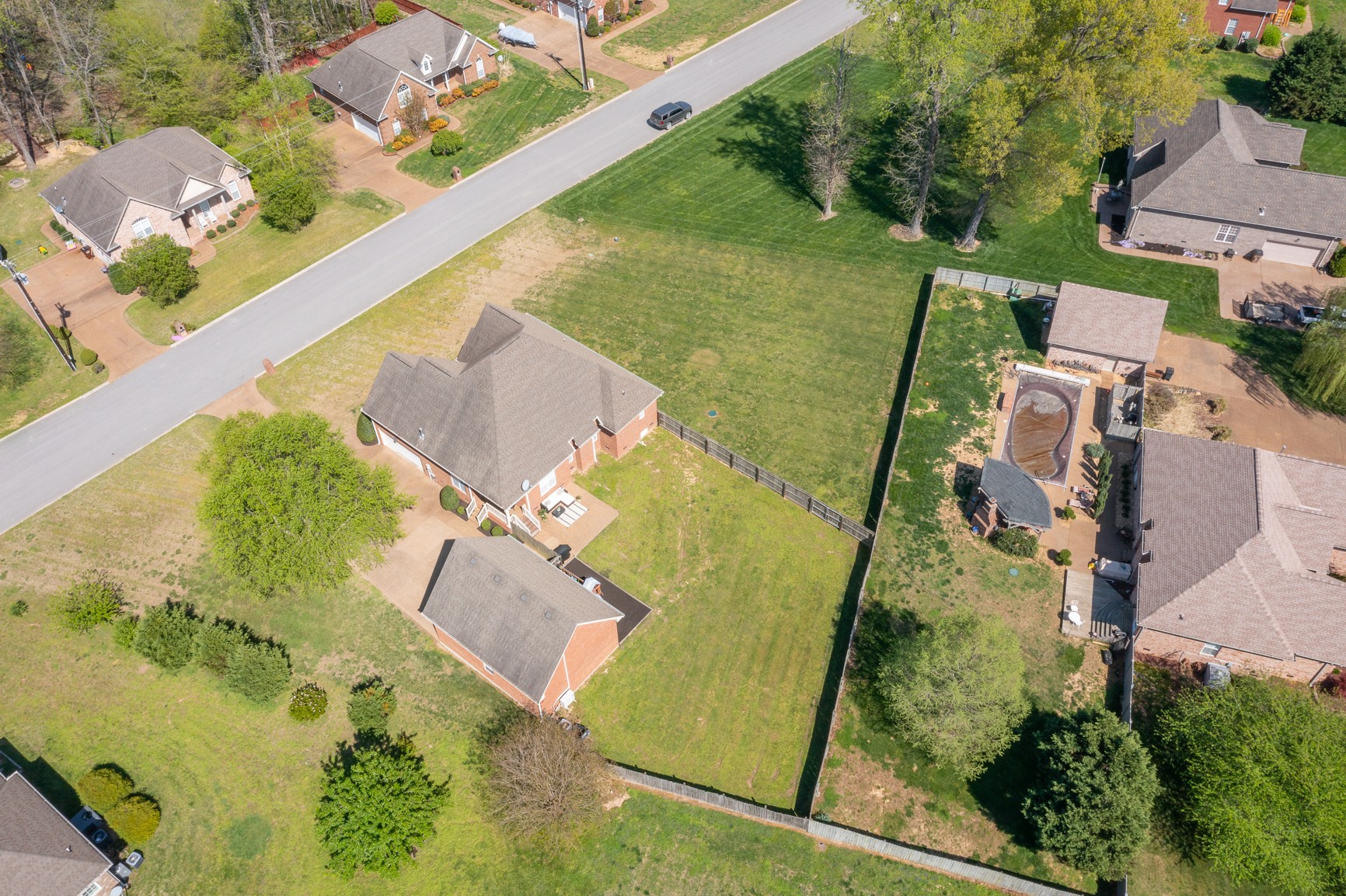 711 Heritage Road Lebanon, TN 37087 - Photo 48 of 49 an aerial view of a house with a yard