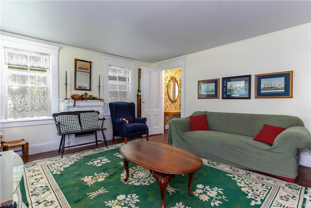 97 Lafayette Road North Kingstown, RI 02852 - Photo 12 of 47 Gallery Image 12