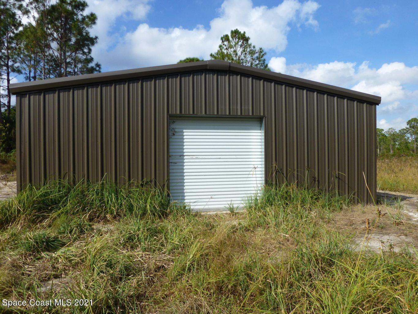 10061 Blackberry Road Mims, FL 32754 - Photo 12 of 21 20171221185437304350000000-o