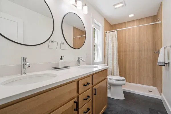 $450,000 | 21 Magnolia Lane, Unit 21, Gardiner, ME 04345