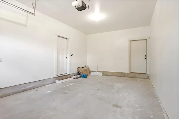 $450,000 | 21 Magnolia Lane, Unit 21, Gardiner, ME 04345