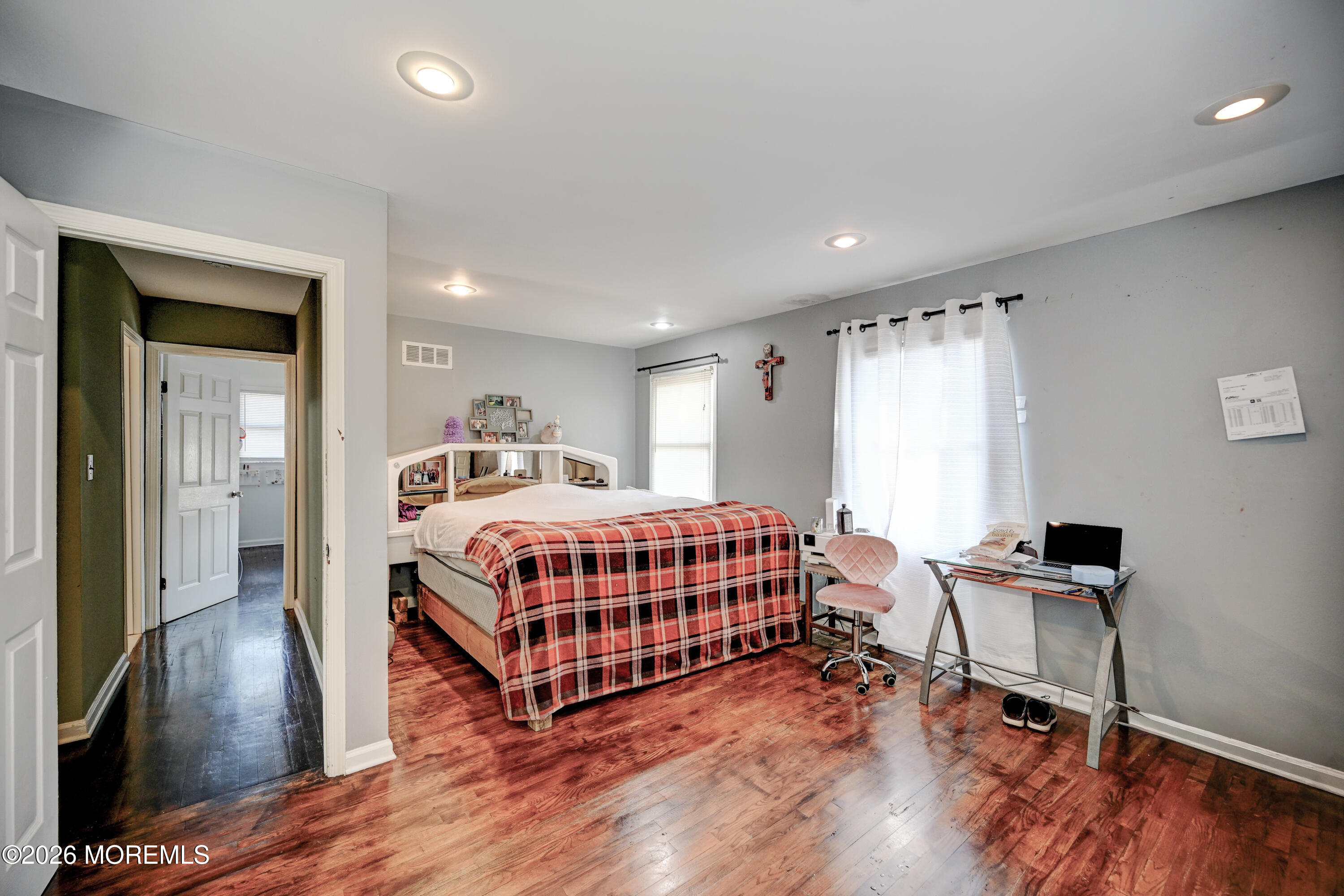 28 Spring Street Freehold, NJ 07728 - Photo 18 of 44 16-Primary Bedroom