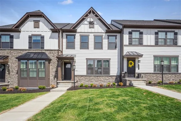 $2,850 | 505 Blackrock Boulevard, Mars, PA 16046